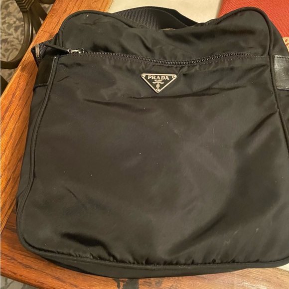 Authentic Black  Nylon  PRADA   Crossbody Bag Messenger bag Bag - Picture 3 of 10